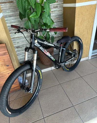 Vendo ou troco Gios e bike aro 29 