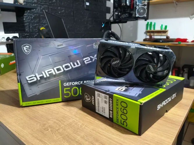 Placa de vídeo RTX 5060 MSI Shadow 2x