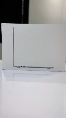 MacBook Air m4 16 gb 256 gb lacrado skyblue