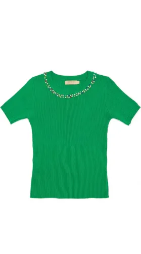 Blusa verde com pedrinhas