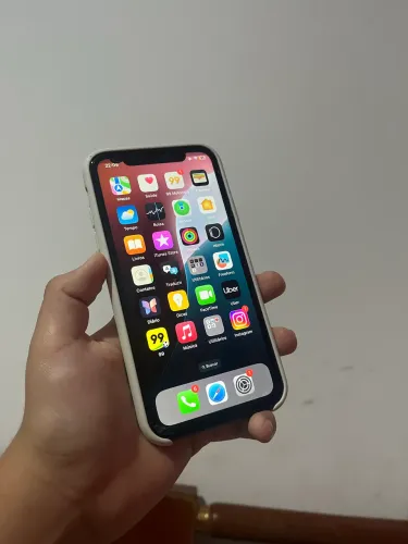 iPhone XR