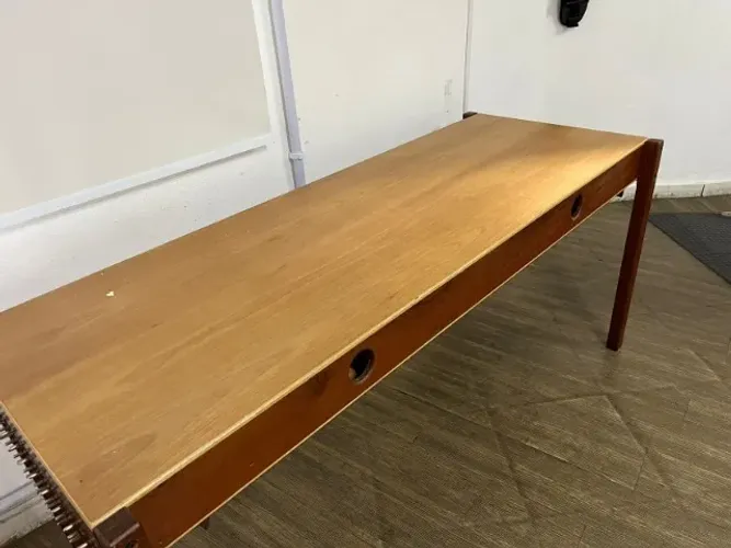 MESA LIRA