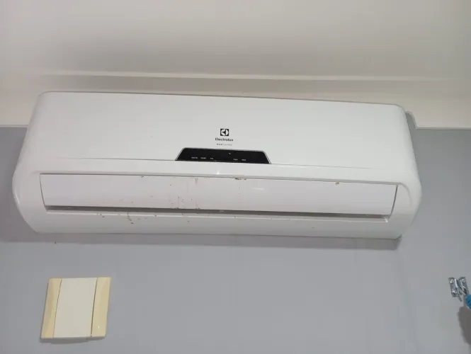 Ar-codicionado Electrolux splint inverter 22.000 btus