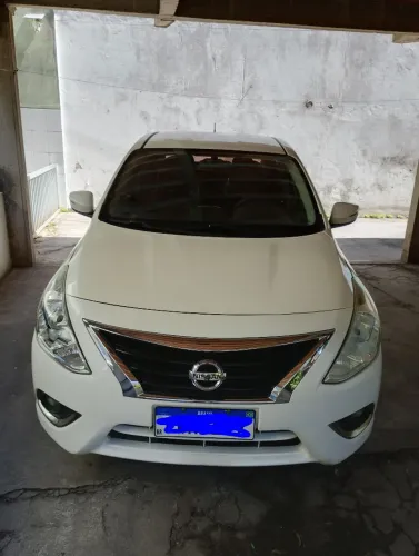 Nissan Versa Unique 1.6 16V Flex 4P Mec. 2016