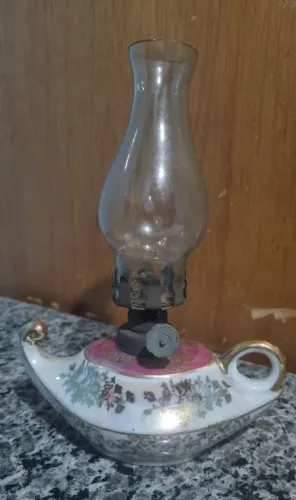 Lamparina Antiga A Querosene Em Porcelana Modelo Aladin Vintage
