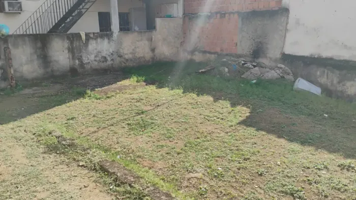 Imóvel para venda tem 180 metros quadrados em Olinda - Nilópolis - RJ