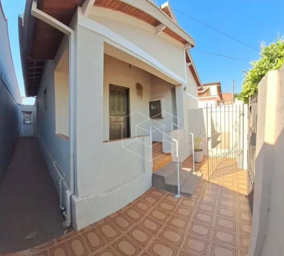 Casa com 2 dormitórios à venda, 125 m² por R$ 223.000,00 - Vila Nova Jaú - Jaú/SP