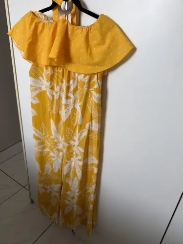 Macacão amarelo longo 