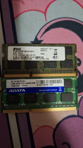 2 pentes de memória 2gb de RAM DDR3 de 1333MHz