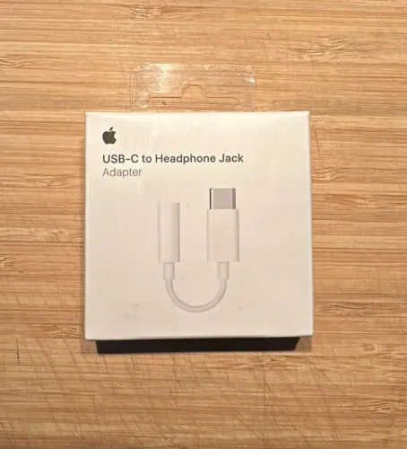 Adaptador Apple USB-c p/ P2 Original