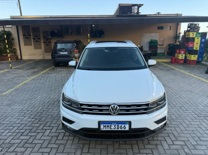 Volkswagen Tiguan Allspac Comf 250 TSI 1.4 Flex 2018