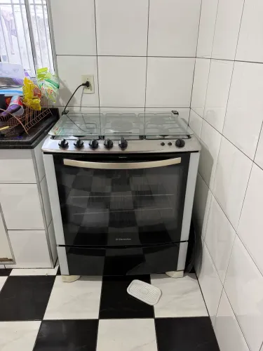 FOGÃO ELETROLUX 5 bocas