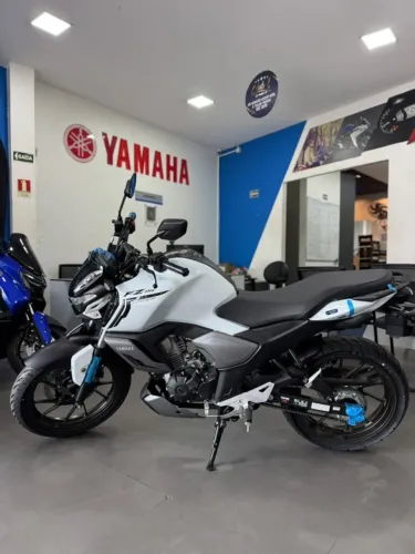 Nova FZ15 Fazer 150 2027 0km - **ENTRADA R$0,00**