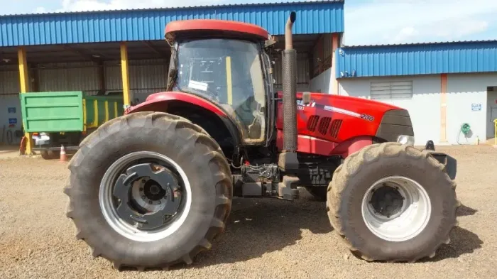 Trator CASE PUMA 230cv ano 2018 - 18.091h