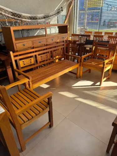 Banco para jardim em madeira de Demolição