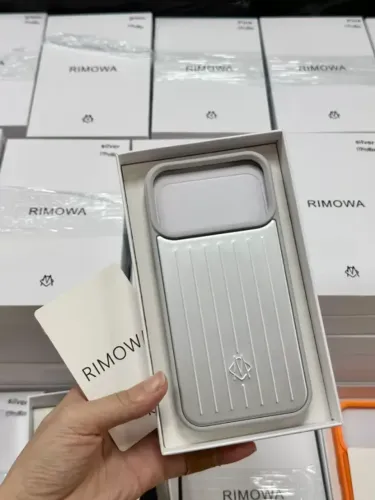 Capinha Rimowa Alumínio P/ iPhone 14 Pro ao 17 Pro Max