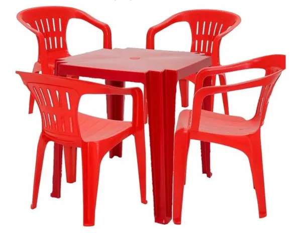 Jogo de mesa plástico