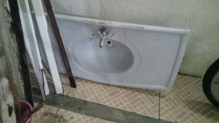 Lavatório de banheiro