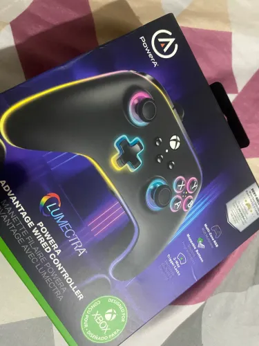 Controle com fio Power A licenciado Xbox series S/X