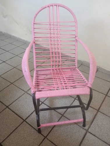 Cadeira de balanço infantil