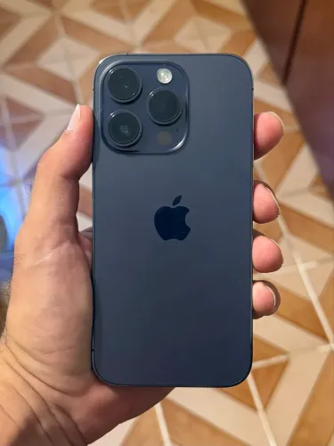 Vendo Apple iPhone 14 Pro 128 gb roxo profundo seminovo saúde da bateria 85%