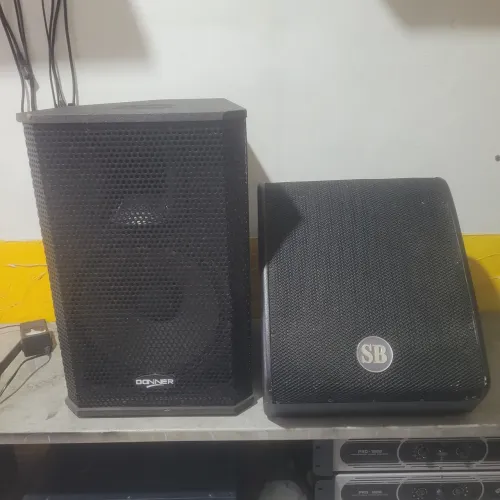 Caixa de som ativa 12" donner 