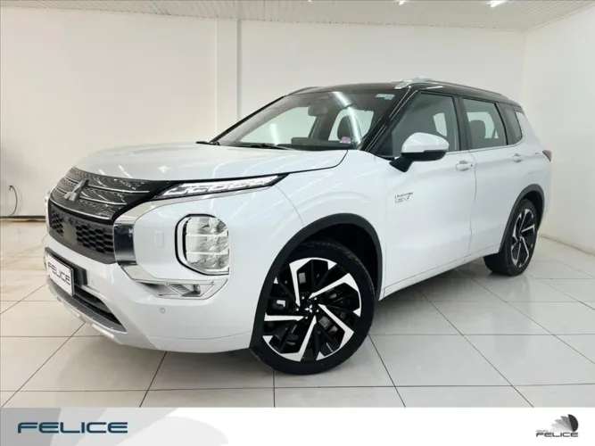 Mitsubishi Outlander Signature 2.4 4X4 AUT (híb) 2026