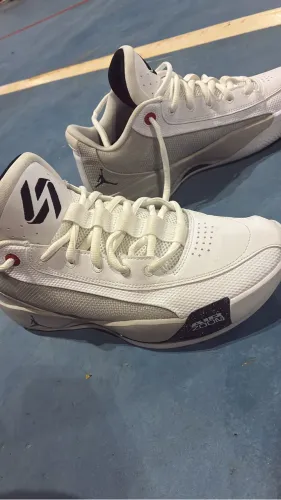 Tênis Jordan Luka 77 Tam 42