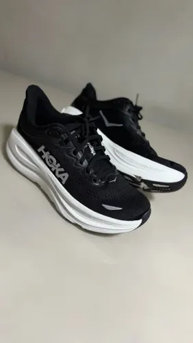 Tênis Hoka Bondi 9 Tam 42 Preto Branco Original Usado 2x