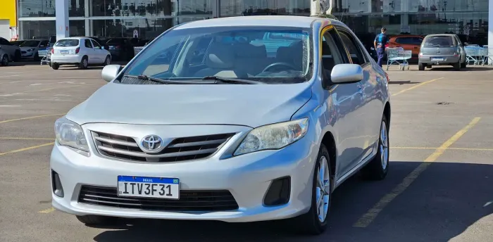 Toyota Corolla GLI 1.8 Flex 16V Aut. 2013