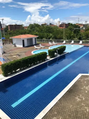 Alugo apartamento com projetados 3 quartos