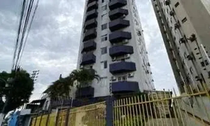 Ilha de Parma no Marco 4/4 2 suítes.