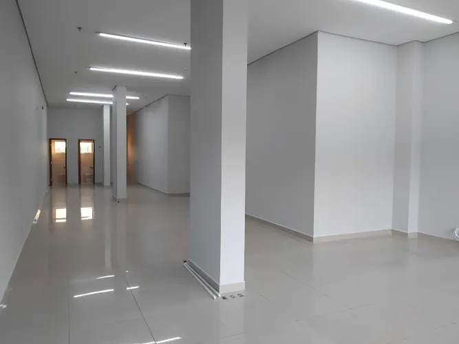 Loja para Alugar em Vila Trujillo, Sorocaba 150m², 2 Banheiros