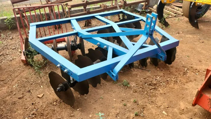 Grade niveladora de Hidraulico cafeeira, usada TATU