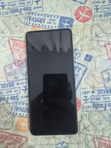 Samsung Galaxy Z Flip7 512GB - Impecável! O Dobrável Mais Tecnológico da Samsung