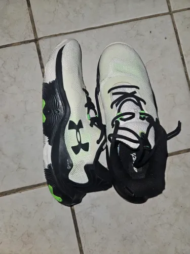 Tênis Under Armour Buzzer Se Masculino Basqueteira