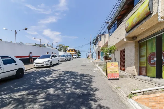 Loja na Rua Francisco Octávio Pacca, 145 - Casa 2 85 m²