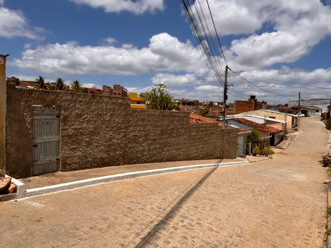 Terrenos em surubim