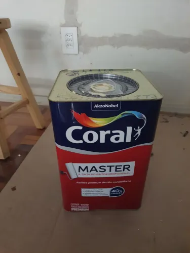 Lata de tinta Coral cor Marfim NOVA 16 litros