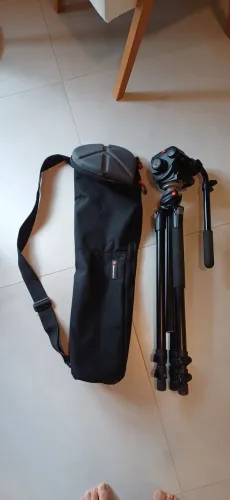 Tripé Manfrotto