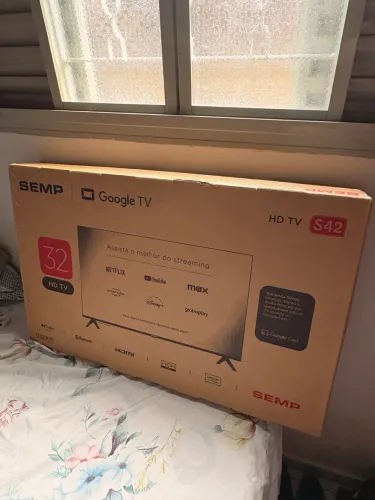 SMART TV 32 POLEGADAS - NOVINHA NA CAIXS