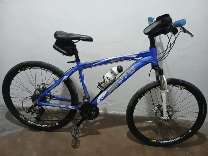 Bicicleta aro 26 quandro de alumínio jante aero rolamento marcha