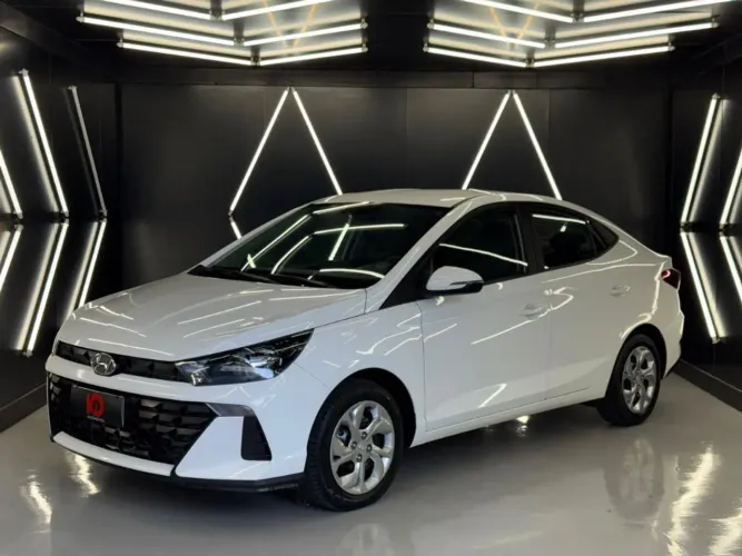 Hyundai HB20S Comfort Plus 1.0 Flex 12V Mec. 2025