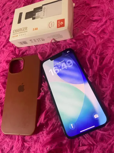 iPhone 13 todo original 100% bateria até 12x