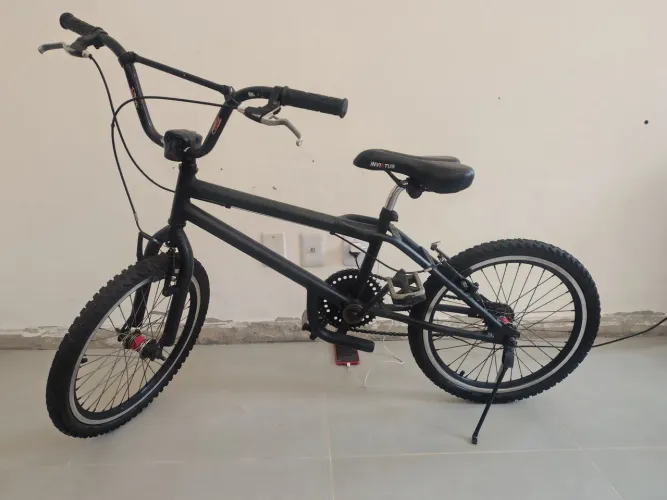 Vendo bicicleta aro 20 aéreo.