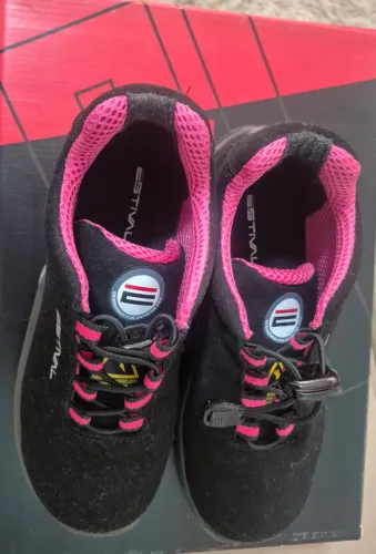 Tenis EPI Feminino n° 34
