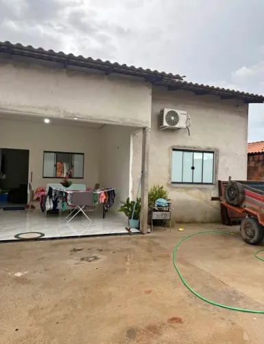Vende-se casa no distrito industrial KF 