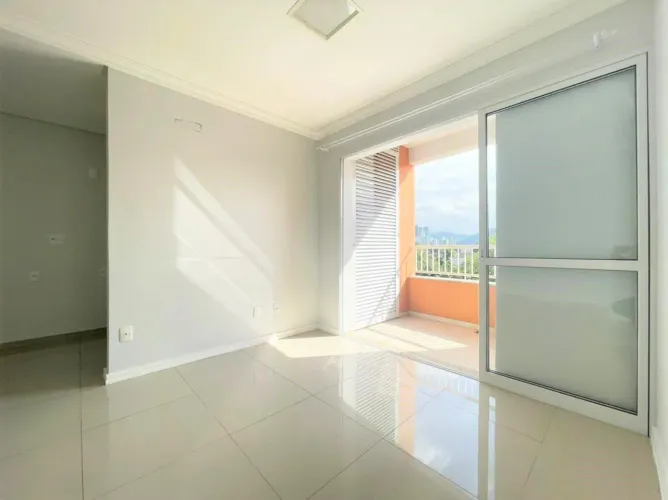 Apartamento com 2 dormitórios à venda, 57 m² por R$ 490.000,00 - Garcia - Blumenau/SC
