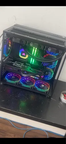 Pc gamer excelente, i7 14700k, Rtx 4070 super, 32GB