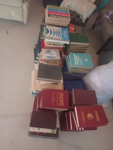 Livros Antigos